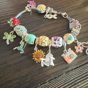 Hallmark HMK Licensed Charm Bracelet Garden Nature Summer Enamel Rhinestone